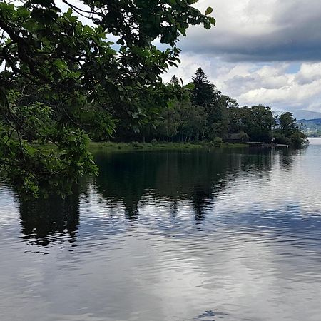 Ye Old'E Man Lake District Grange-Over-Sands מראה חיצוני תמונה