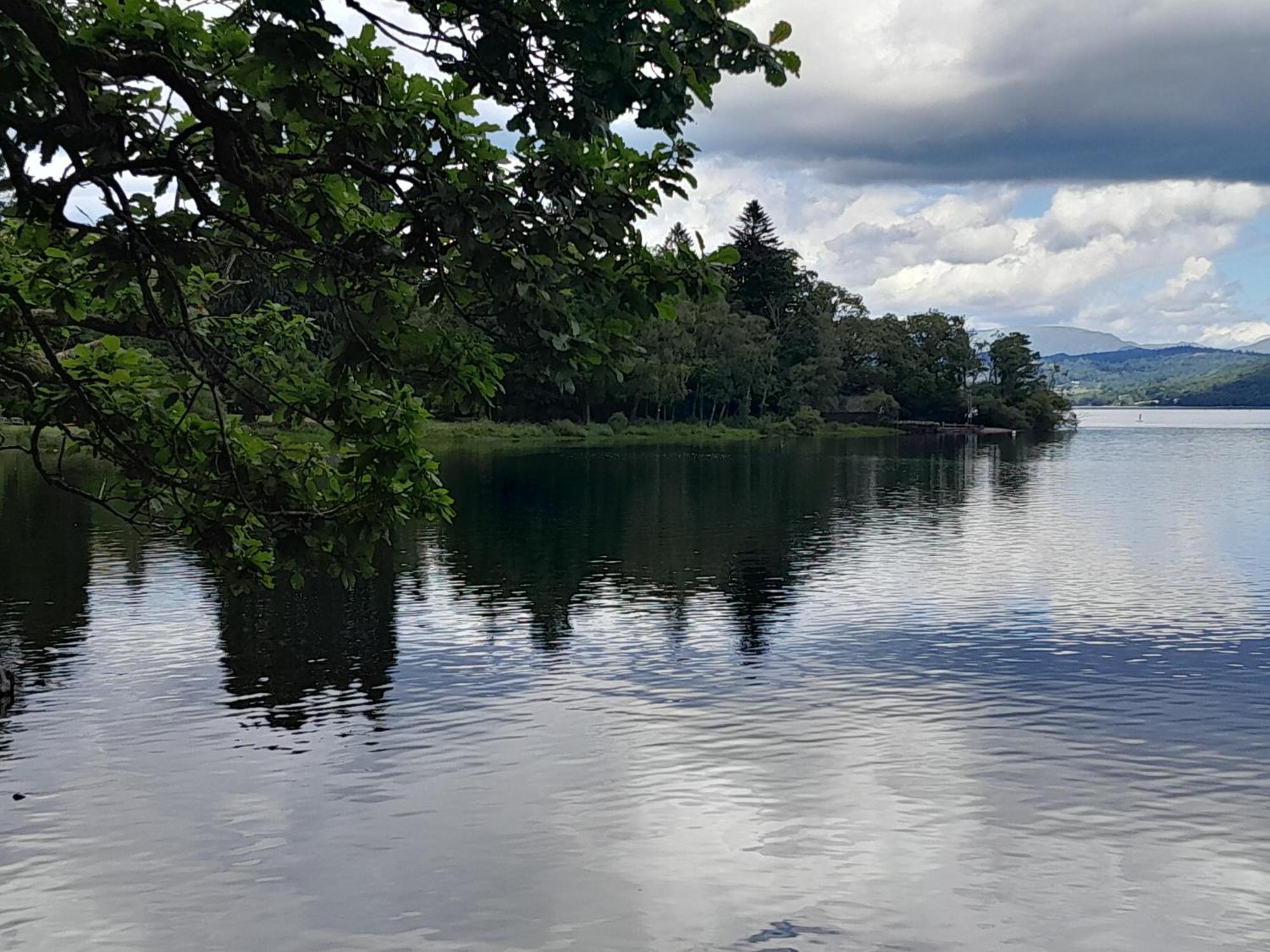 Ye Old'E Man Lake District Grange-Over-Sands מראה חיצוני תמונה